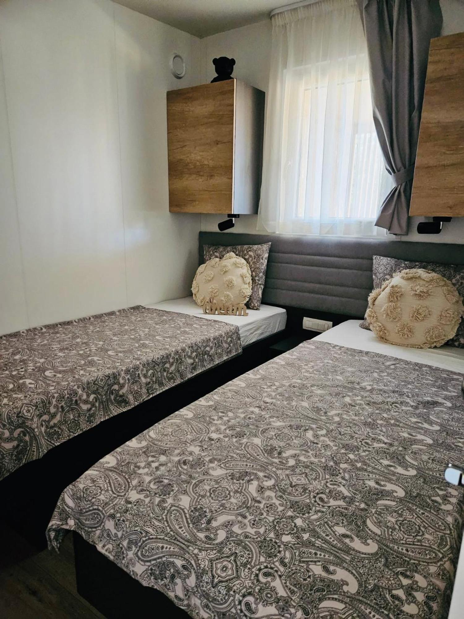 Mobile Home Peponi Del Mar, Brand New 比奥格勒·纳·莫鲁 外观 照片